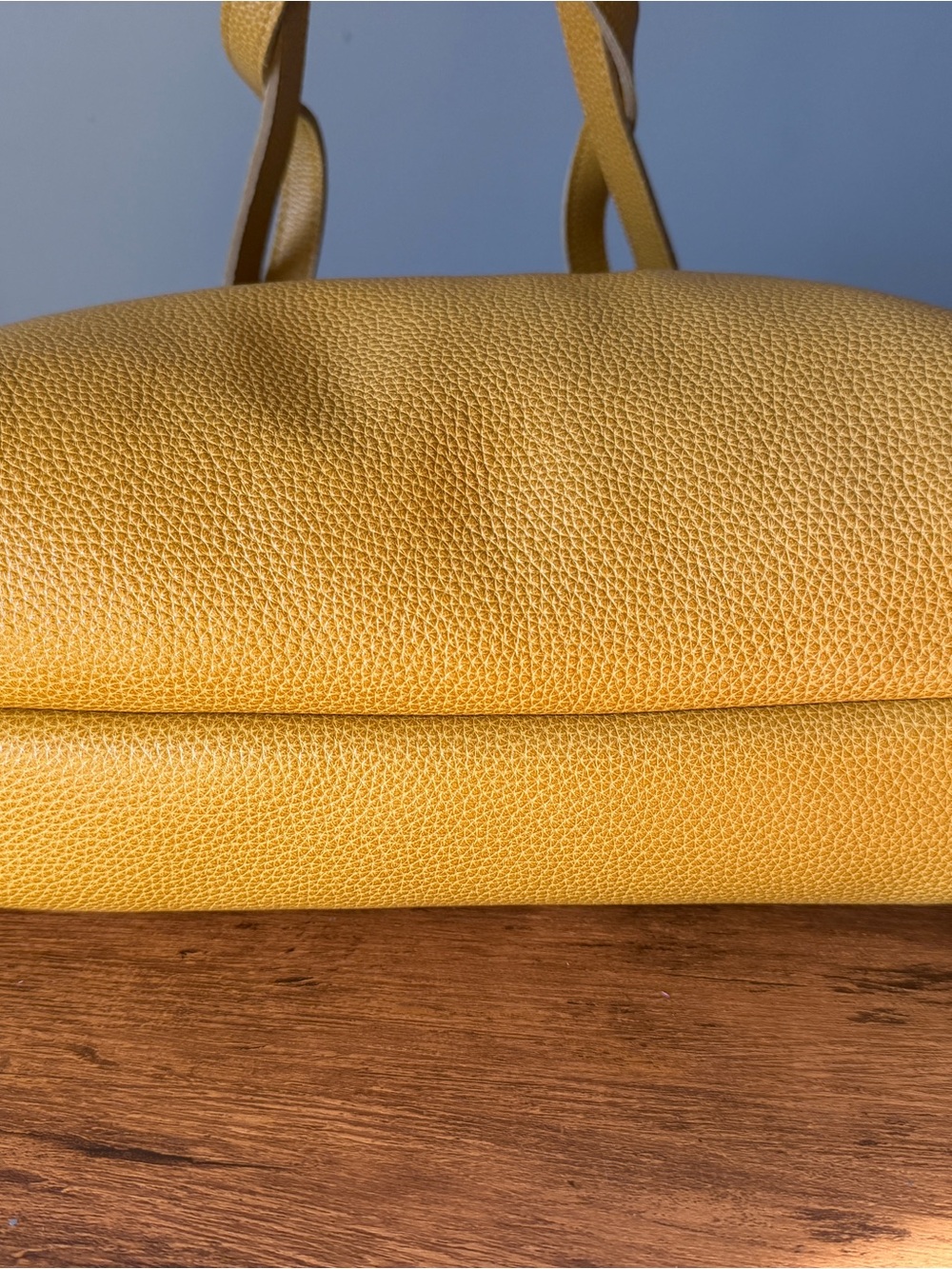 Portland Leather Tote Bag Montana Oversized in Sunshine - Picture 2 of 4